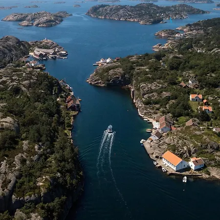 Lunvig - A Cosy In Idyllic Small Island Near Kristiansand, Sogne * Kristiansand